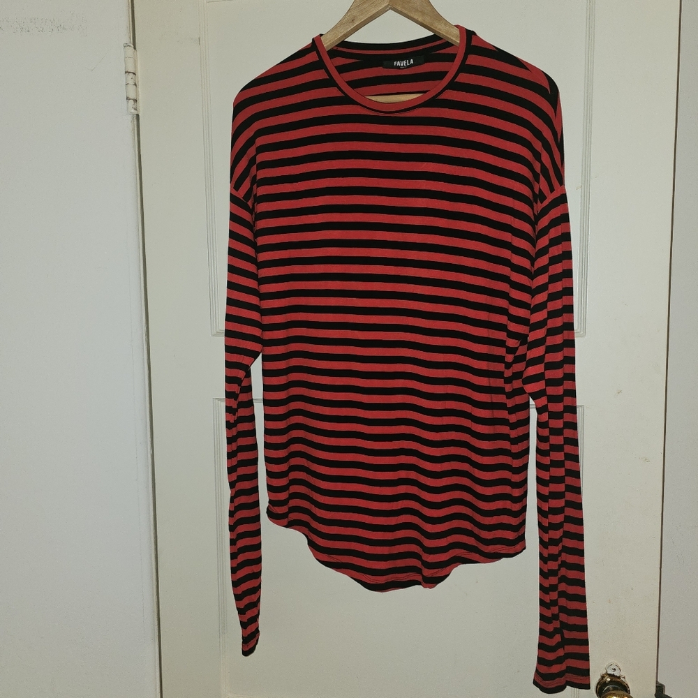 FAVELA long sleeve black red strip scoop mens shirt